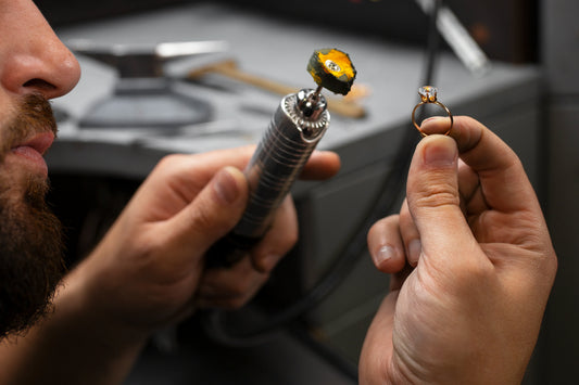 How to Care and Clean Your Silver Jewellery at Home
