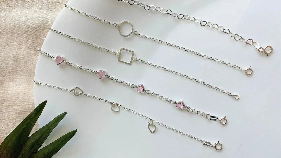 The Difference Between Traditional vs Modern Bracelets Design