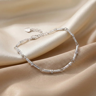 925 Silver Adjustable Bangle Bracelet with Light Diamond Finish for Effortless Elegance