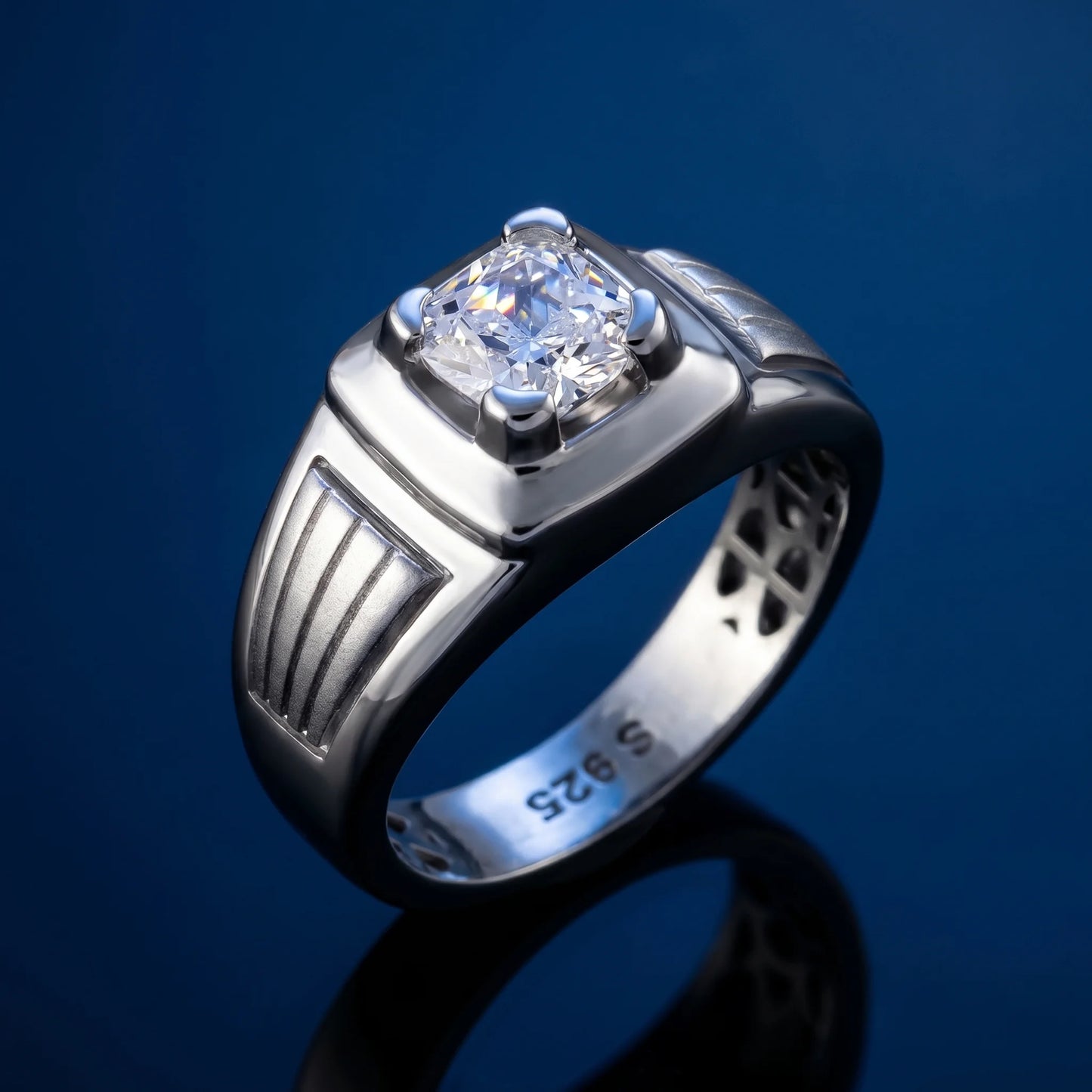 Cushion Solitaire Diamond Ring in 925 Silver Jewellery with Plain Band