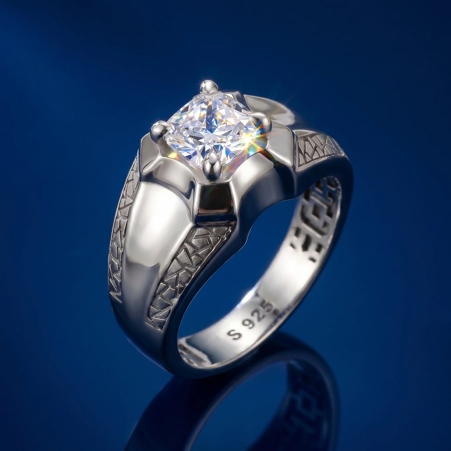 Cushion Solitaire Diamond Ring in 925 Silver Jewellery with Designed Band