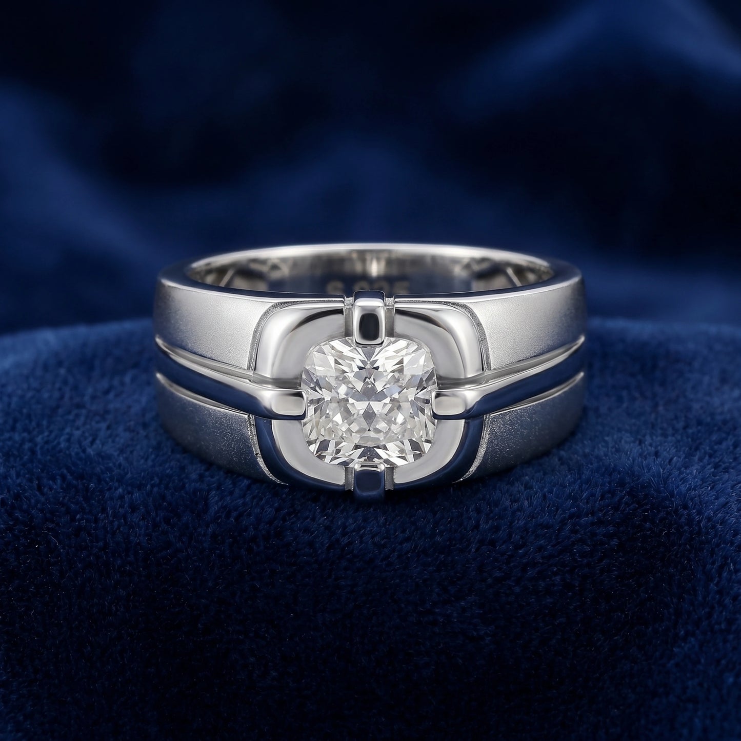 Cushion Cut Diamond Ring in 925 Silver Jewellery with 4 Prong Setting Design