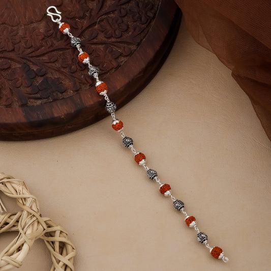 design carries quiet strength, offering a refined way to express spiritual intent