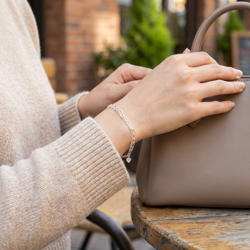 Elegant 925 silver bracelet with layered chain design