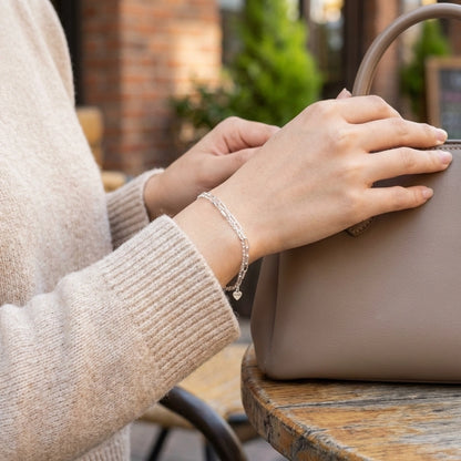Elegant 925 silver bracelet with layered chain design